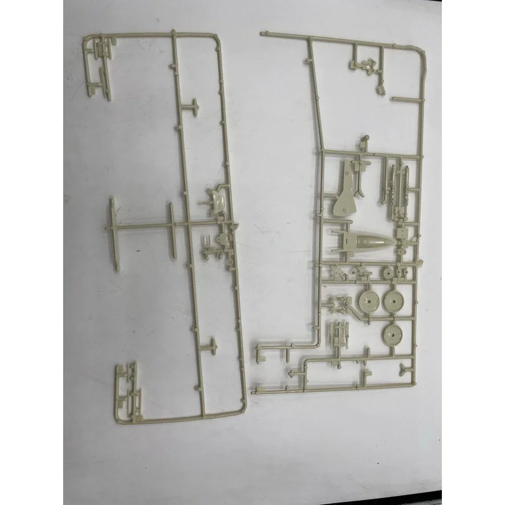 Vintage Revell Focke Wulf FW 190-D 1/32 Model Kit H-215 Open Box WWII